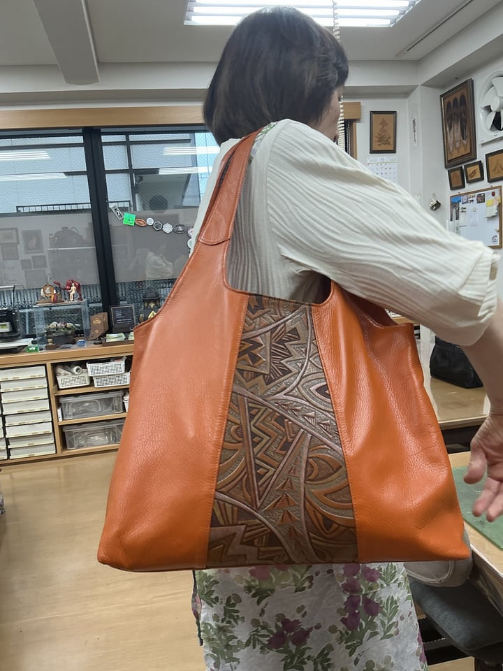 バッグ　レザークラフト教室　革工芸教室