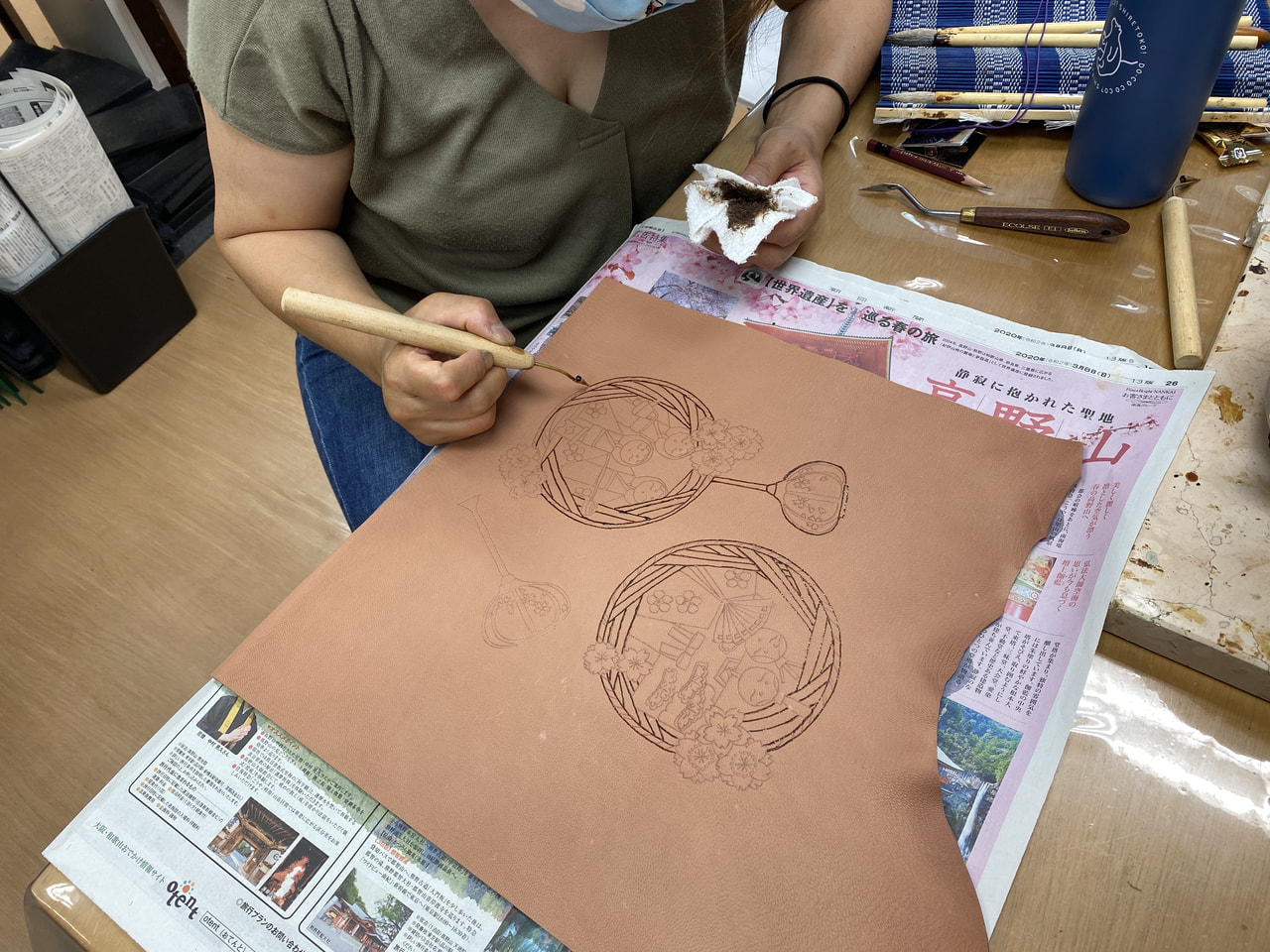 レザークラフト教室　ろうけつ染め金曜クラス