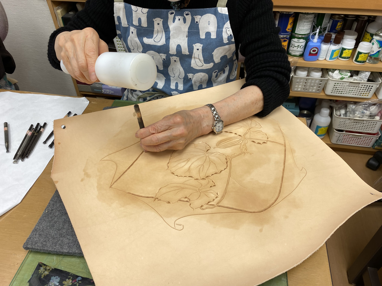 レザークラフト教室　水曜クラス３月１回目