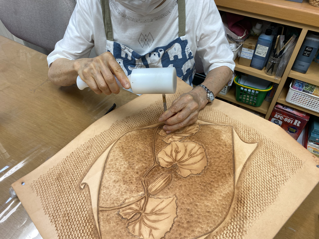 レザークラフト教室　水曜クラス