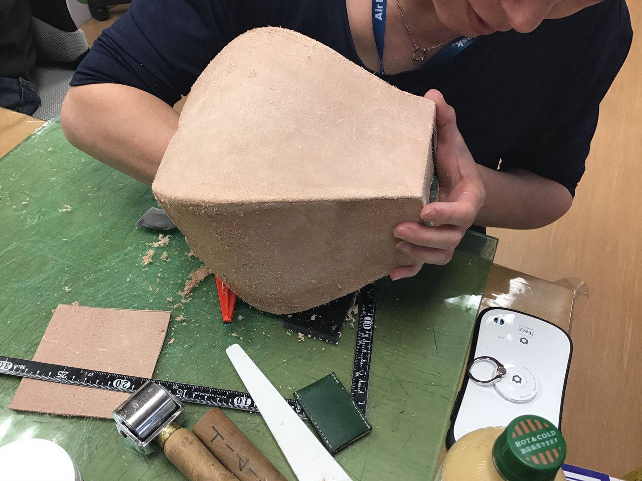 レザークラフト教室　木曜クラス３月２回目