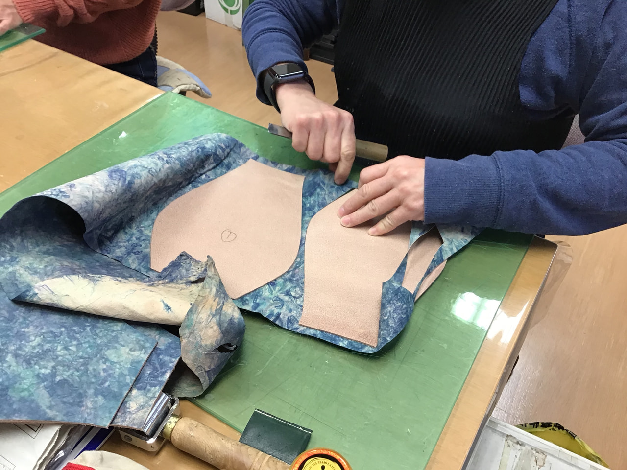 レザークラフト教室　木曜クラス２月１回目