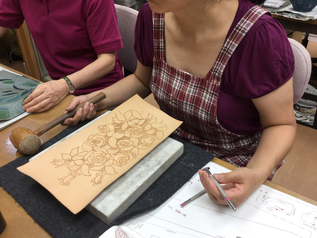 レザークラフト教室　９月木曜クラス１回目