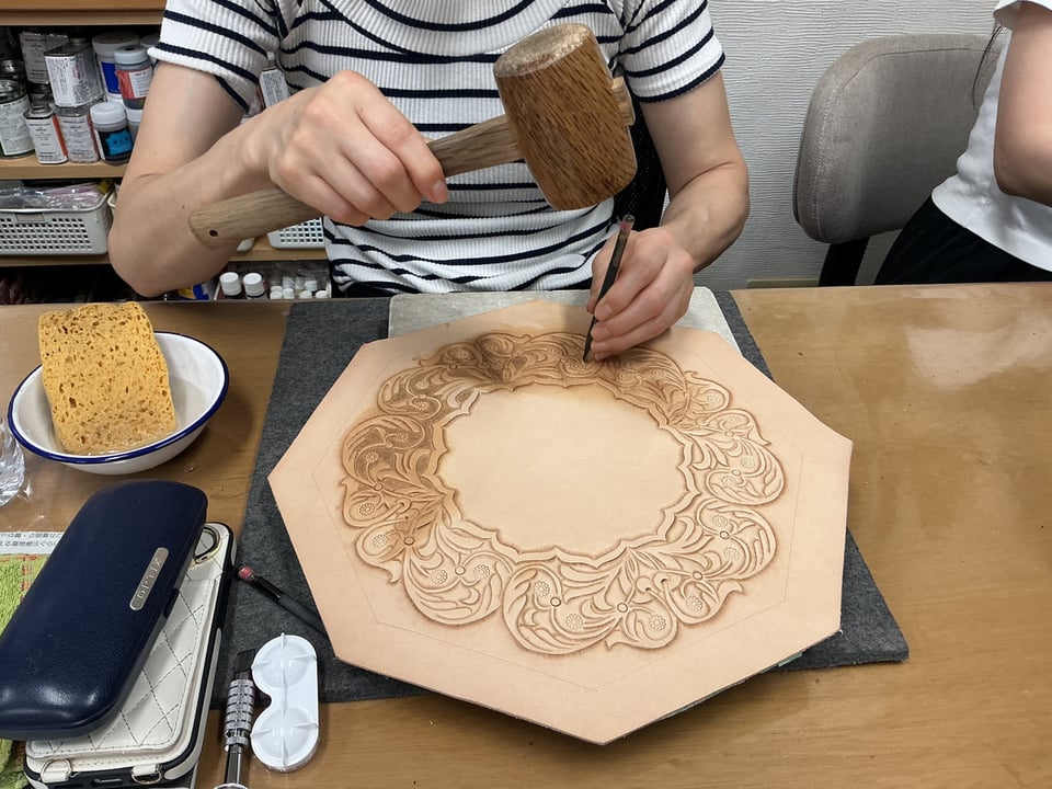時計　レザークラフト教室　革工芸教室