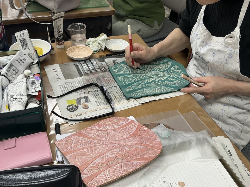 カービング染色　レザークラフト教室　革工芸教室