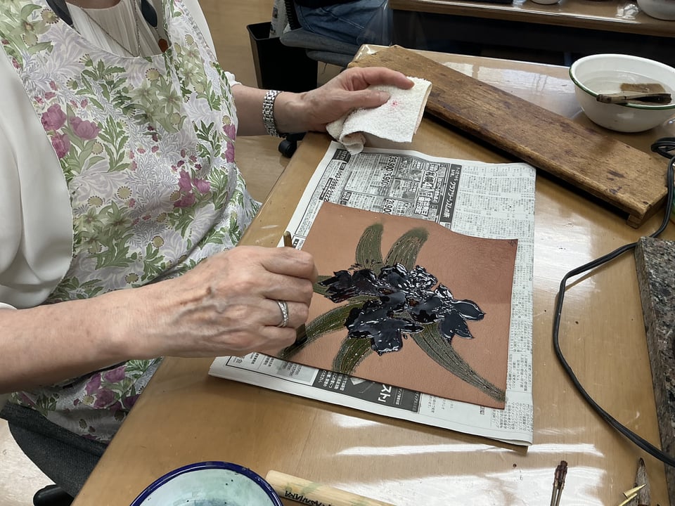 ろうけつ染　レザークラフト教室　革工芸教室