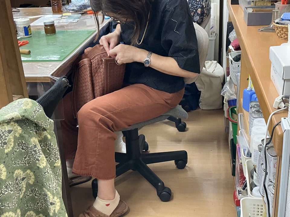 メッシュレターラック　レザークラフト教室　革工芸教室