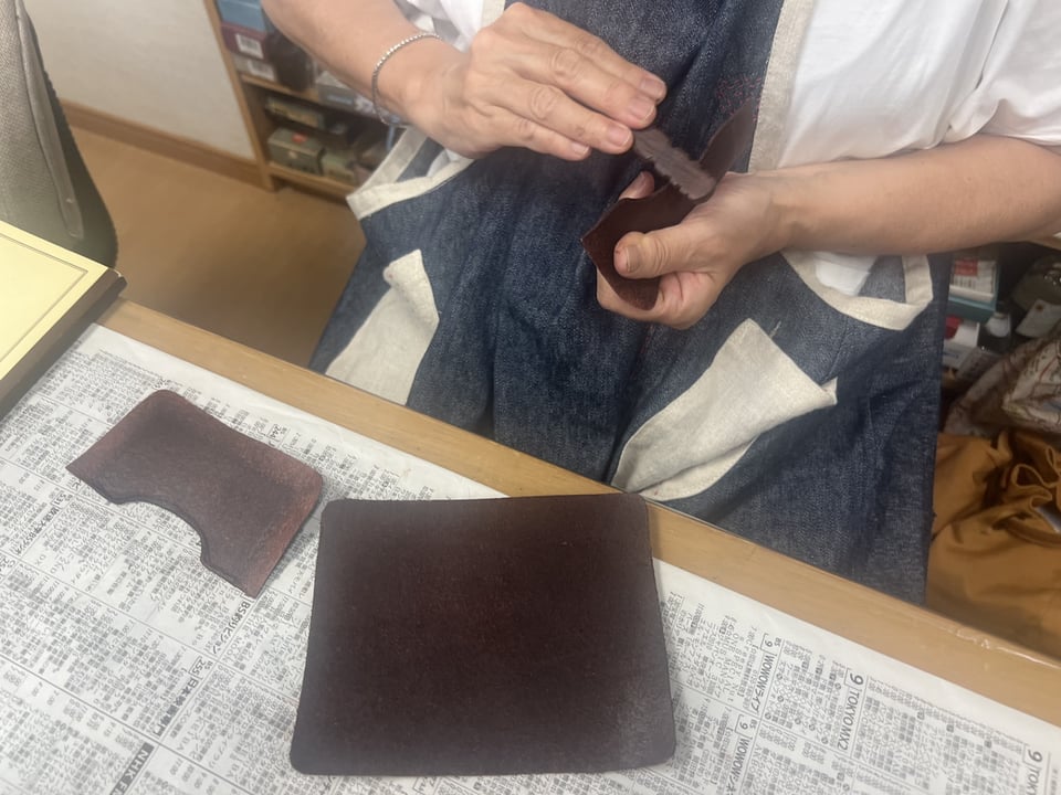 コバ磨き　レザークラフト教室　革工芸教室