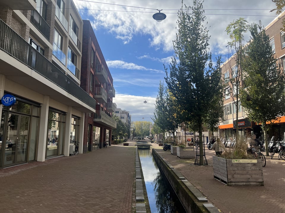 レザークラフト教室　革工芸教室　ELWATS  アーネムの街