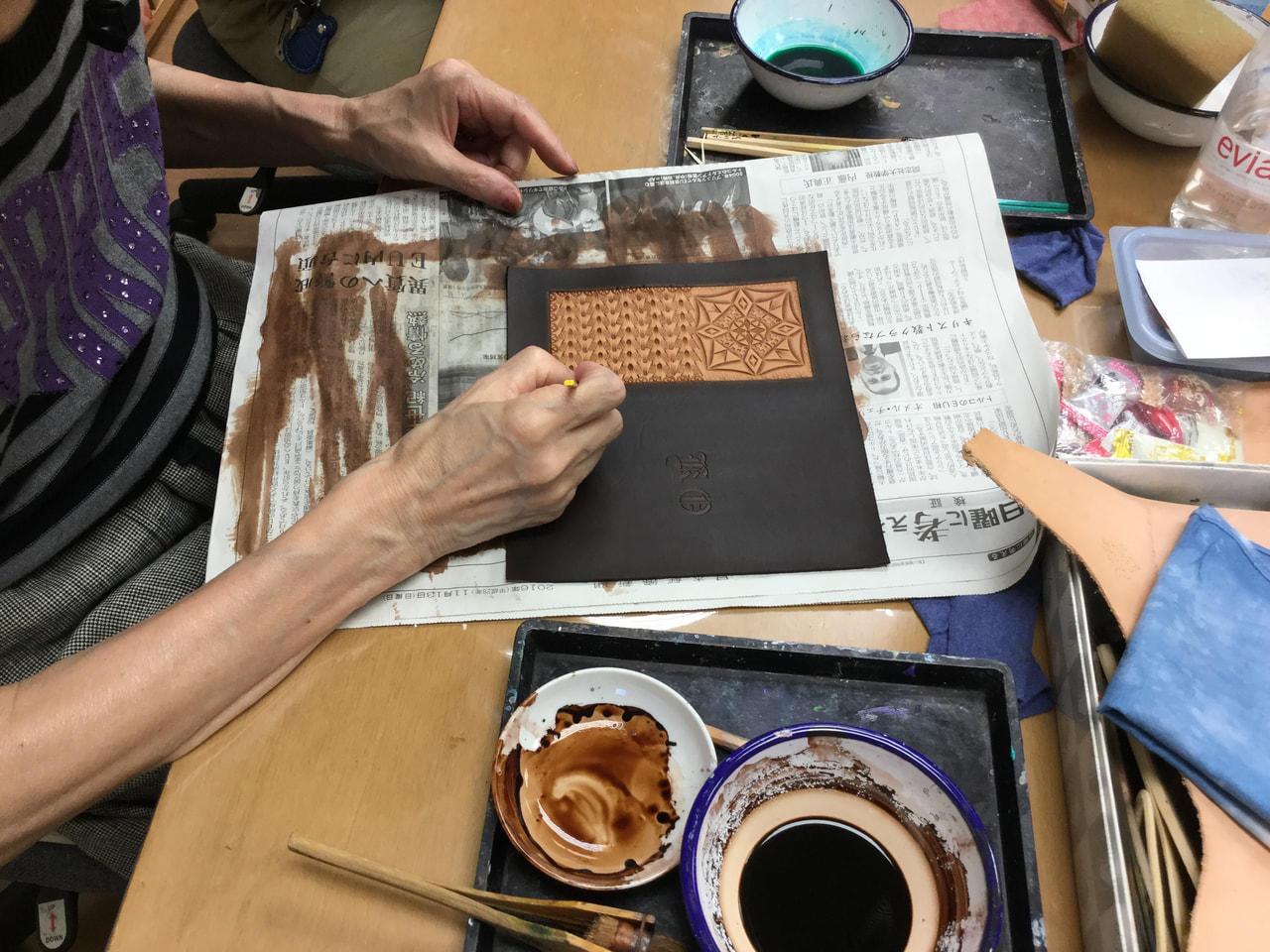 レザークラフト教室　月曜クラス６月１回目