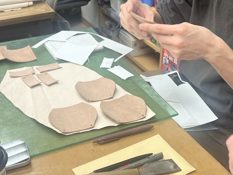 立体造形　レザークラフト教室　革工芸教室