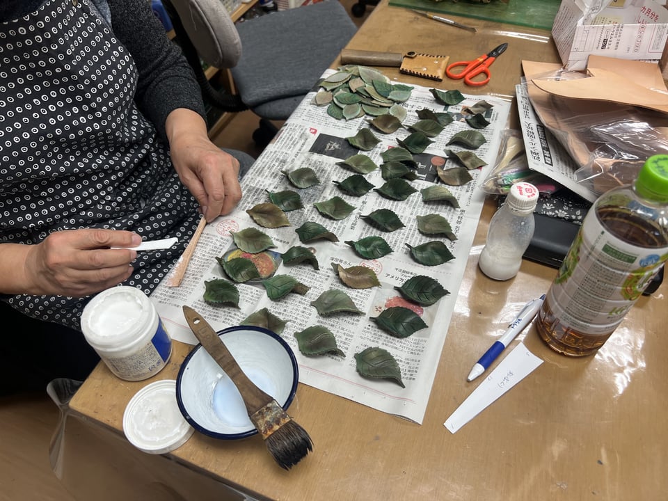 クリスマスリース　レザークラフト教室　革工芸教室