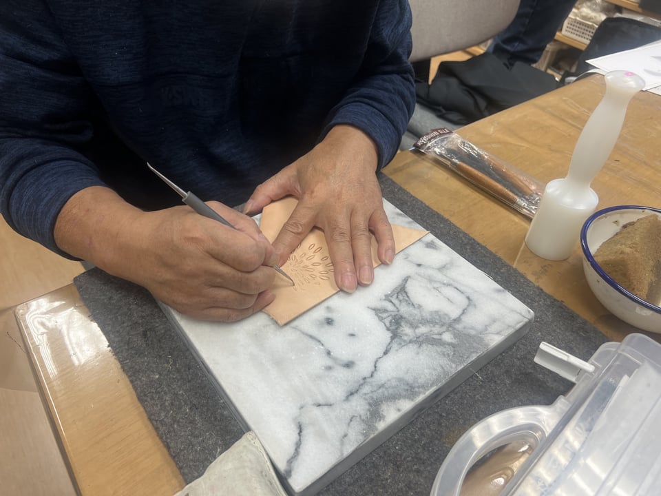 モデリング　レザークラフト教室　革工芸教室