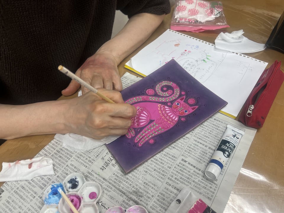 カービング染色　レザークラフト教室　革工芸教室