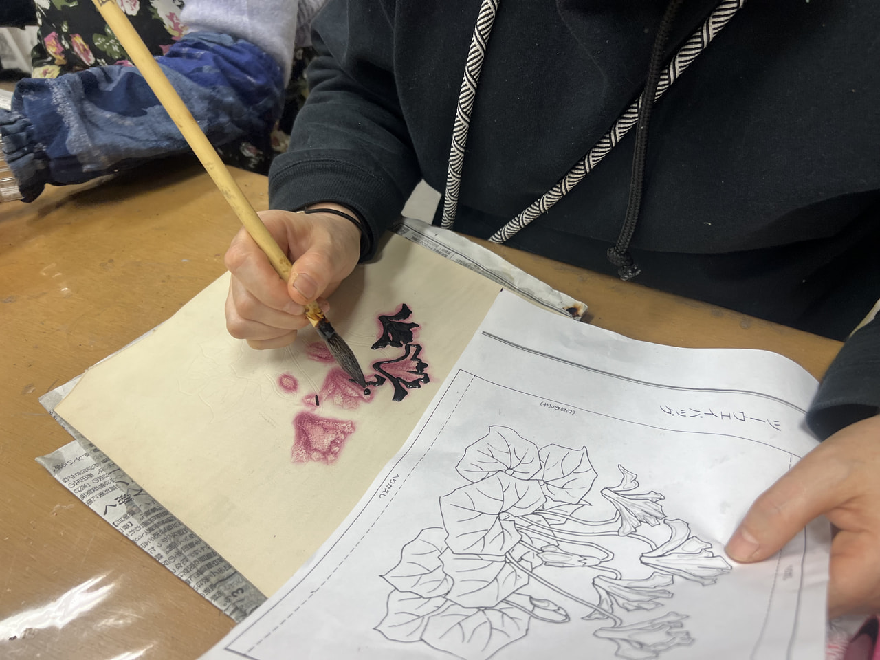 レザークラフト教室　ろうけつ染金曜クラス