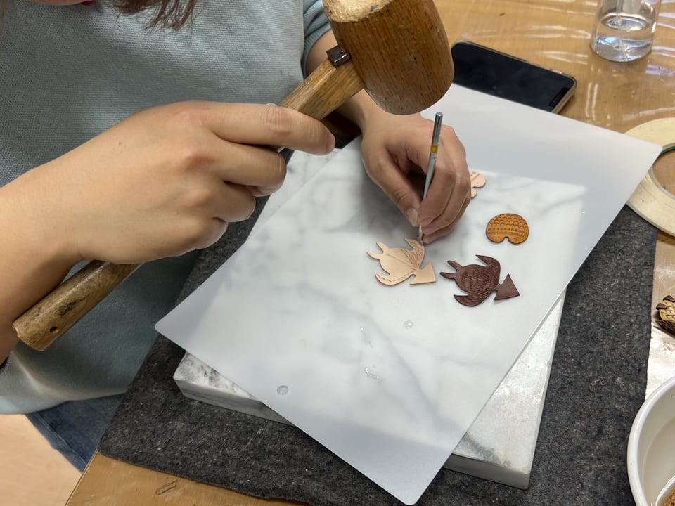 体験受講　レザークラフト教室　革工芸教室