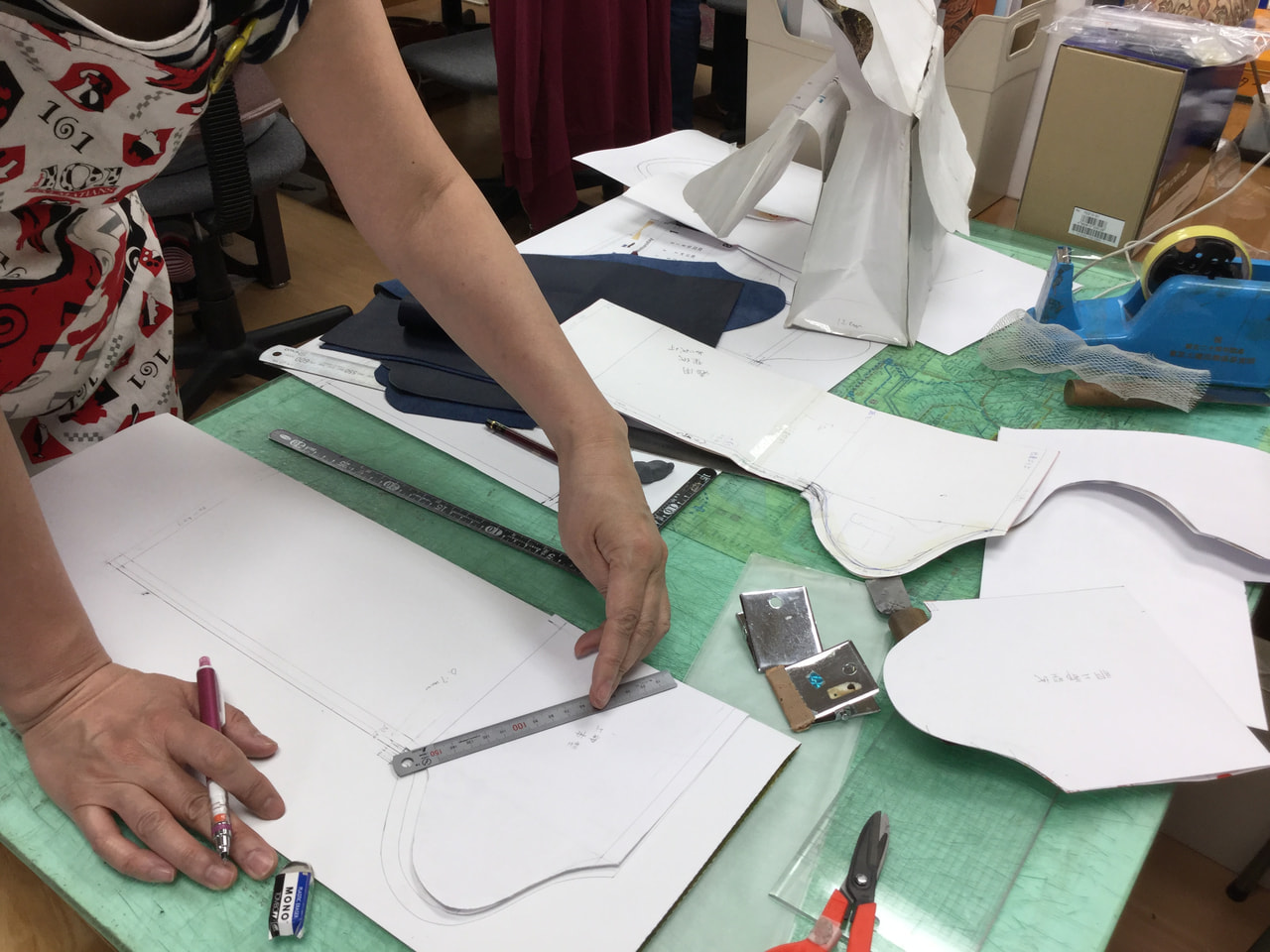 レザークラフト 教室　日曜クラス５月第１回