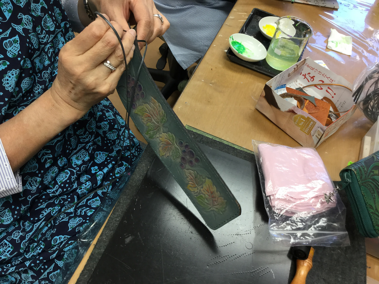 レザークラフト教室　月曜クラス月第２回