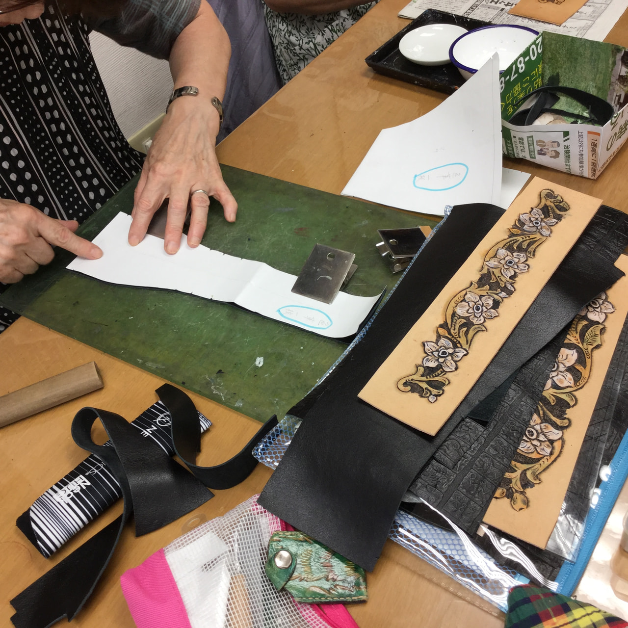 レザークラフト教室 水曜クラス2回目