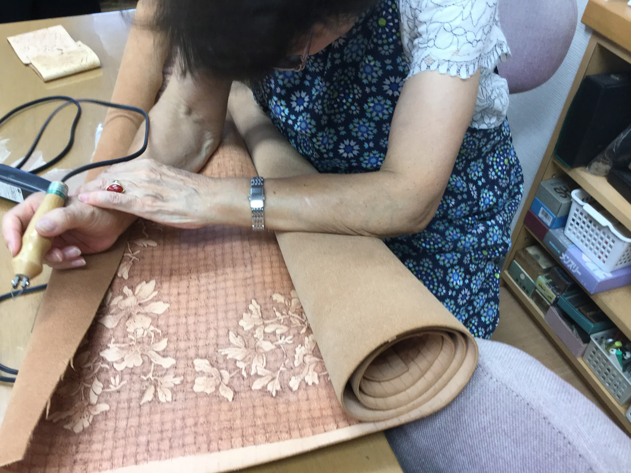 レザークラフト教室 木曜日8月2回目