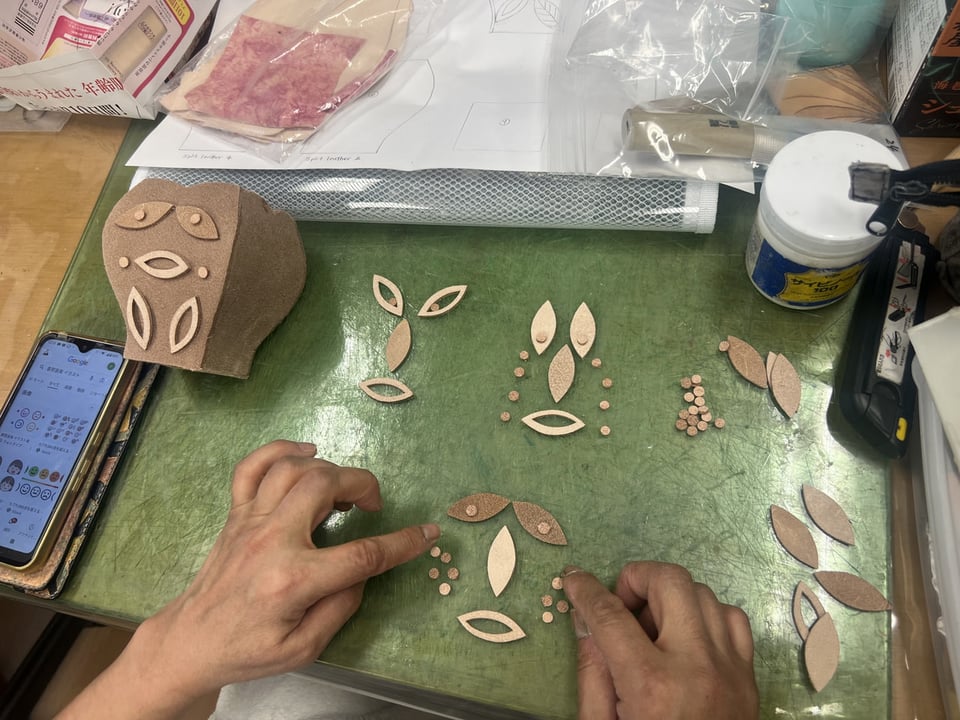 革立体造形（顔）レザークラフト教室　革工芸教室