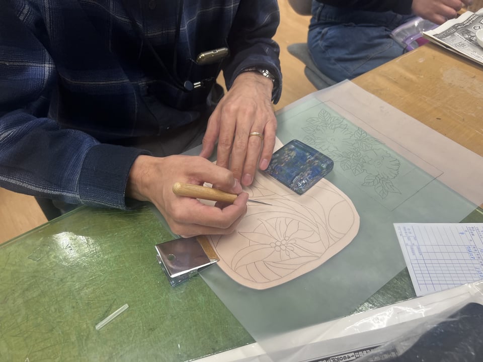 メガネケース　レザークラフト教室　革工芸教室