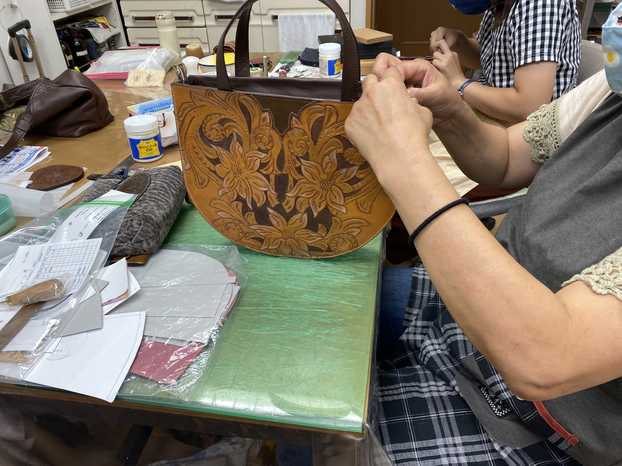 レザークラフト教室　木曜クラス