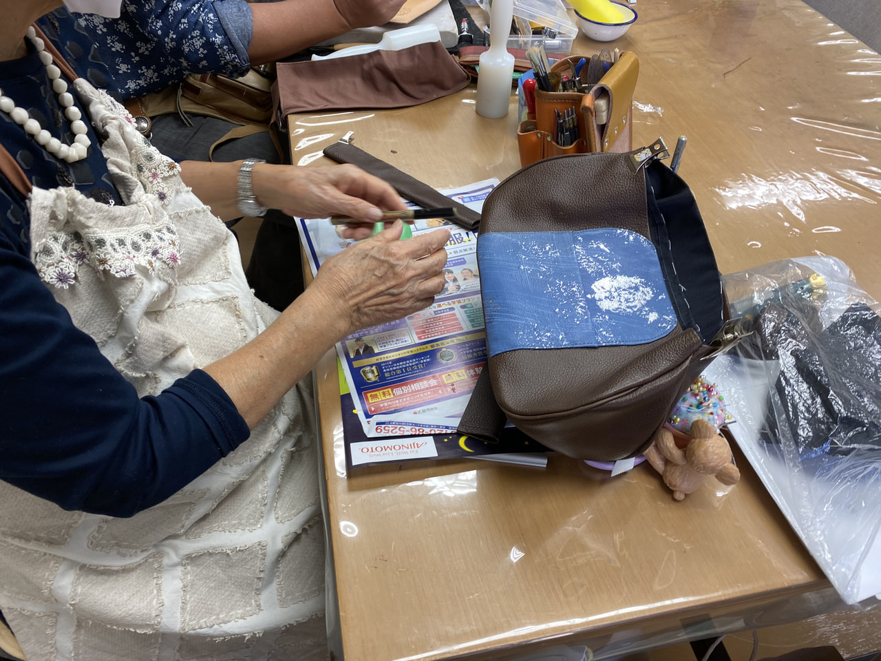 レザークラフト教室　木曜クラス10月1回目