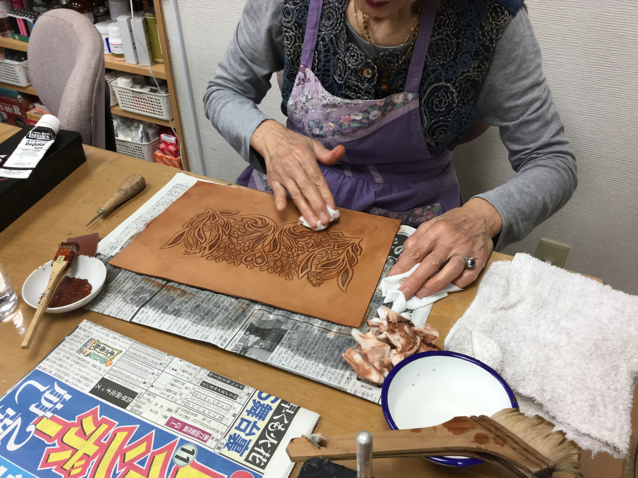 レザークラフト教室　月曜クラス６月第２回