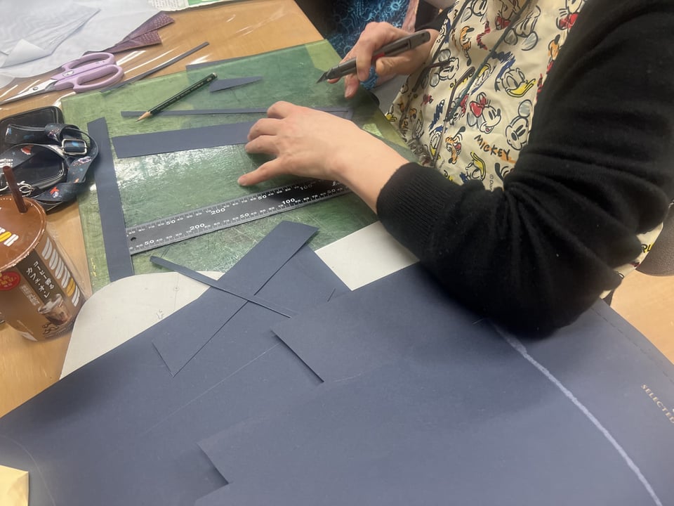 バッグ仕立て　レザークラフト教室　革工芸教室