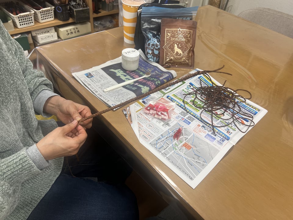 革変わり編み　レザークラフト教室　革工芸教室