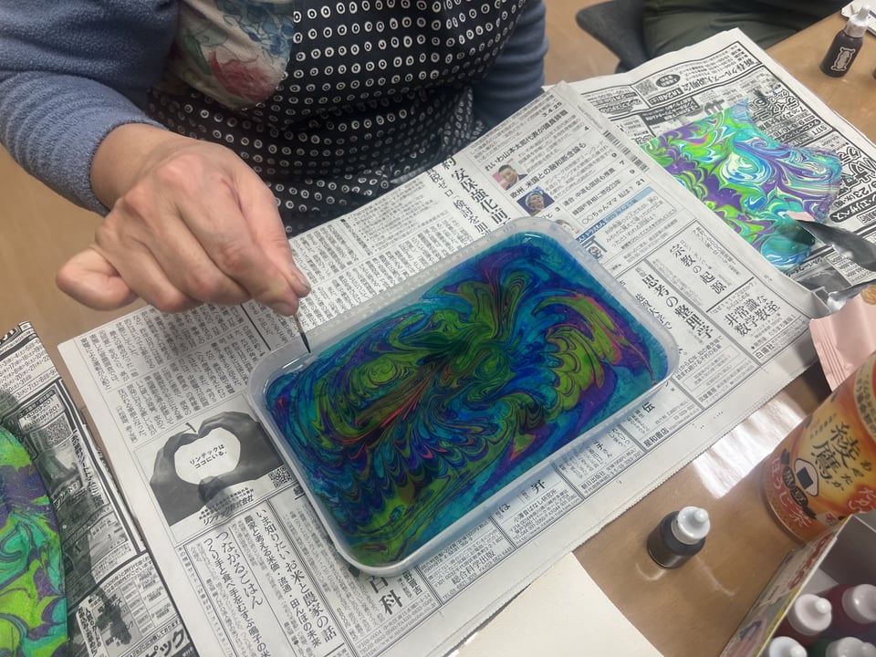 マーブル染め　レザークラフト教室　革工芸教室