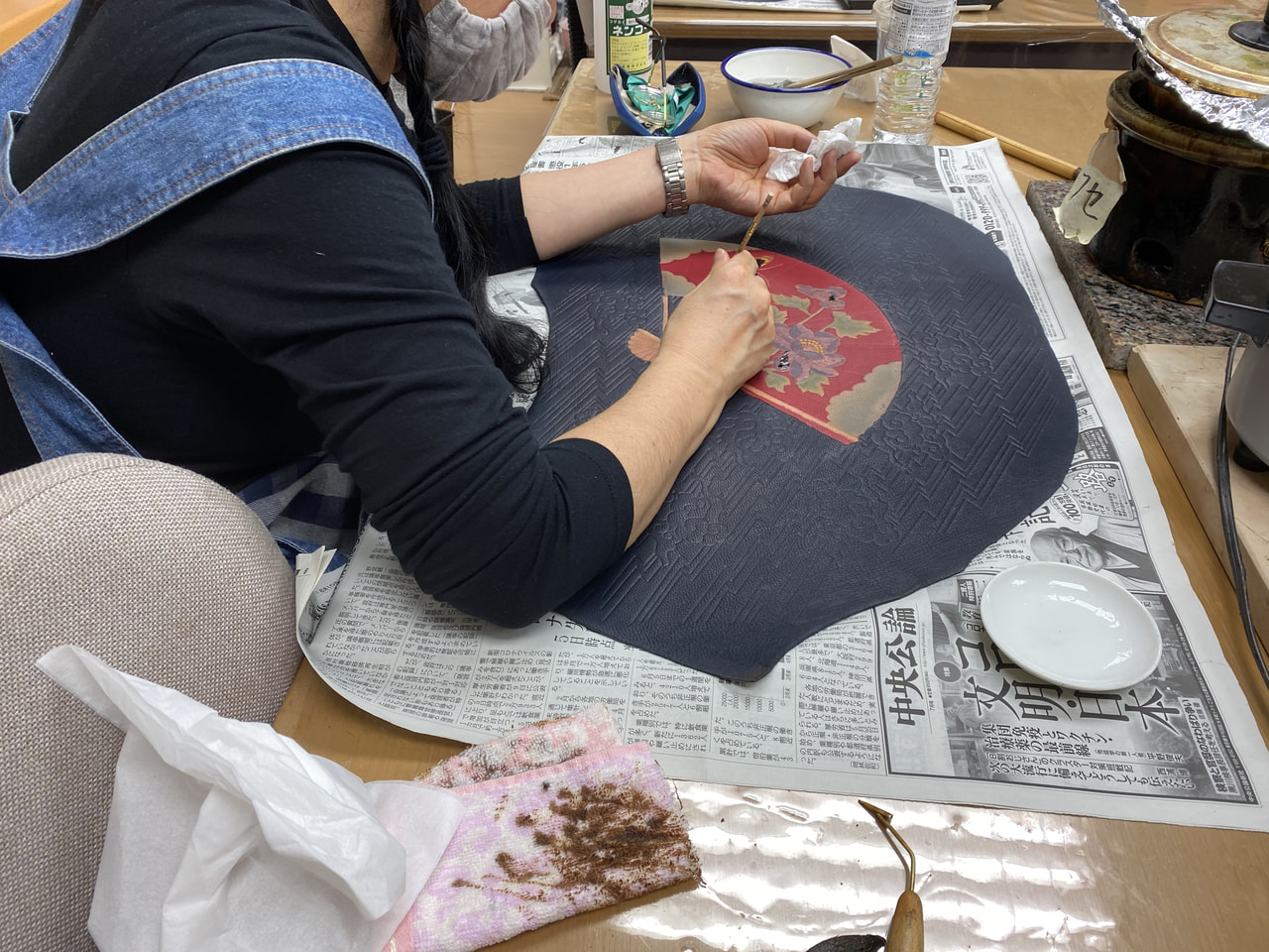 レザークラフト教室　ろうけつ染め木曜クラス