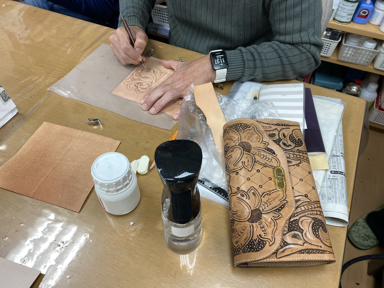 レザークラフト教室　日曜クラス11月第3回目