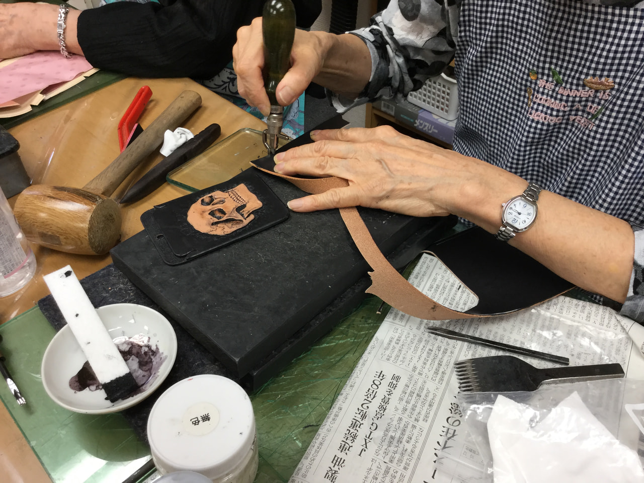 レザークラフト 教室 水曜クラス10月1回目