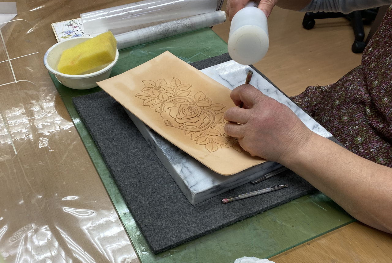 レザークラフト教室　水曜クラス