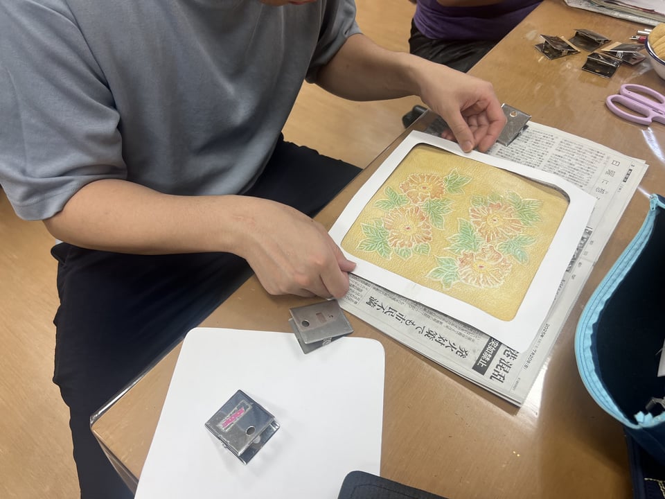 カービング　レザークラフト教室　革工芸教室