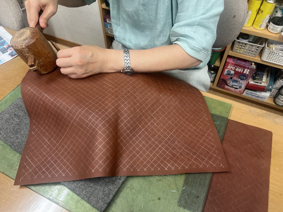 メッシュ　レザークラフト教室　革工芸教室