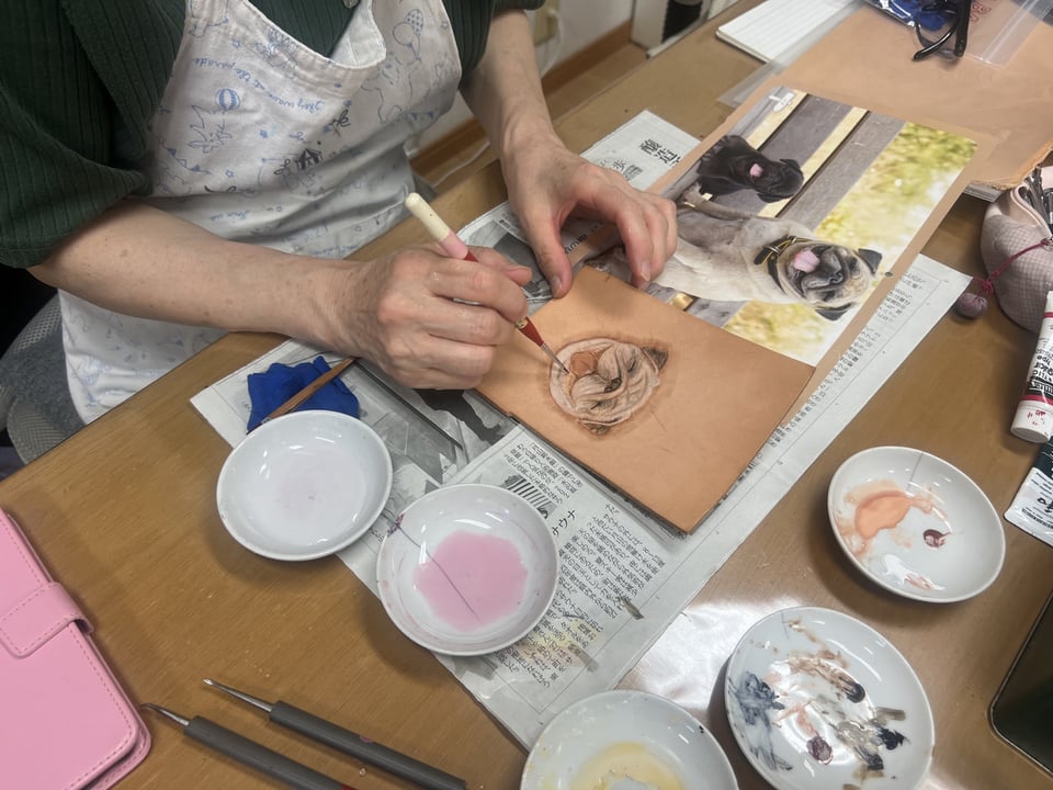 フィギュアカービング　レザークラフト教室　革工芸教室
