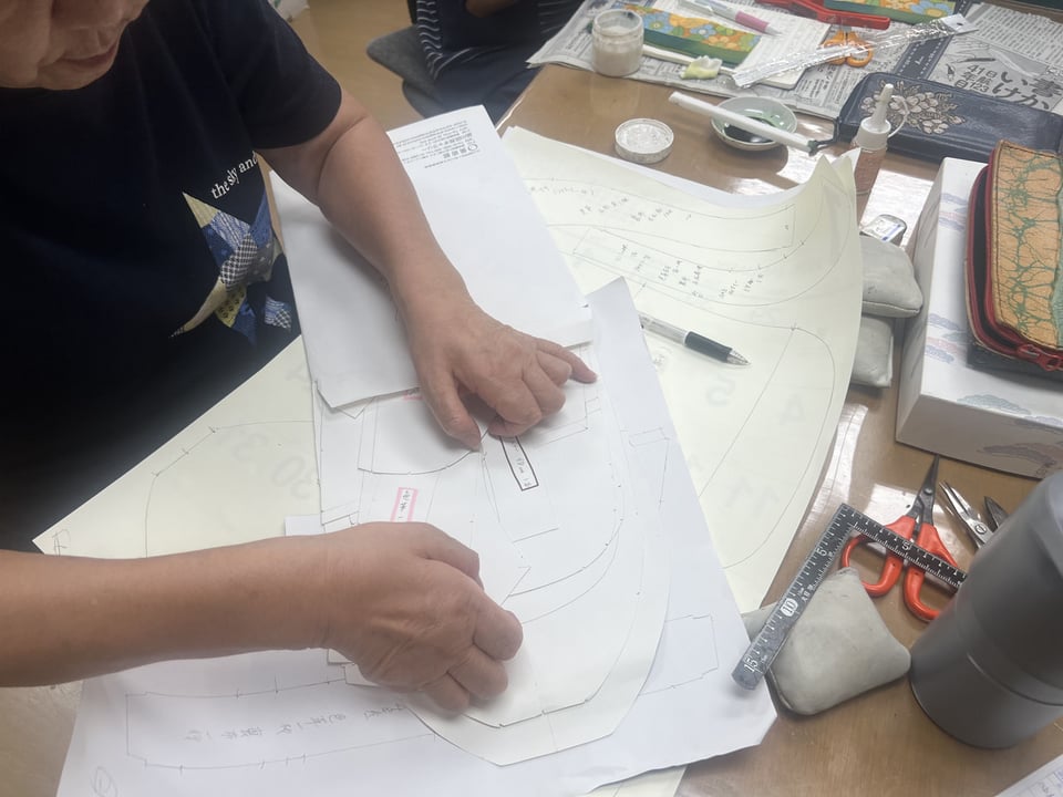 バッグ型紙　レザークラフト教室　革工芸教室