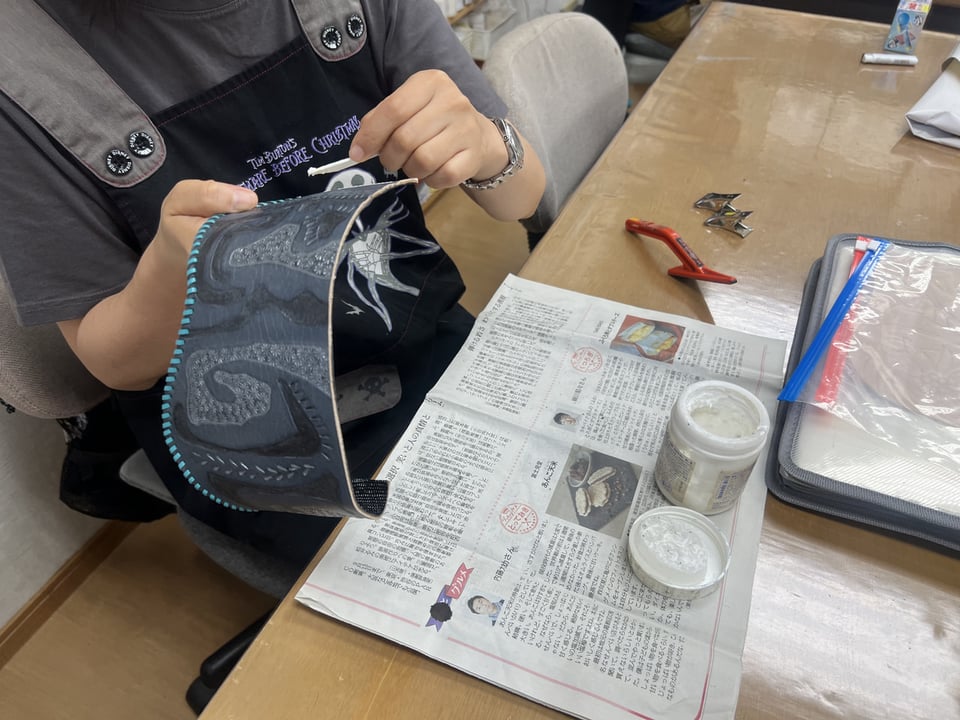 ペン立て　レザークラフト教室　革工芸教室
