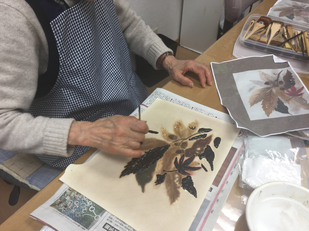 レザークラフト教室　ろうけつ染め金曜クラス