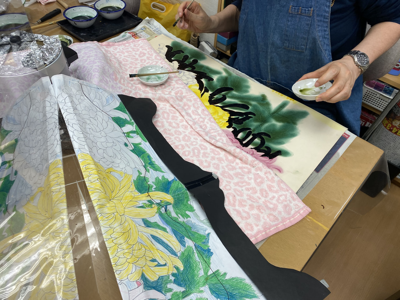 レザークラフト教室　ろうけつ染め木曜クラス