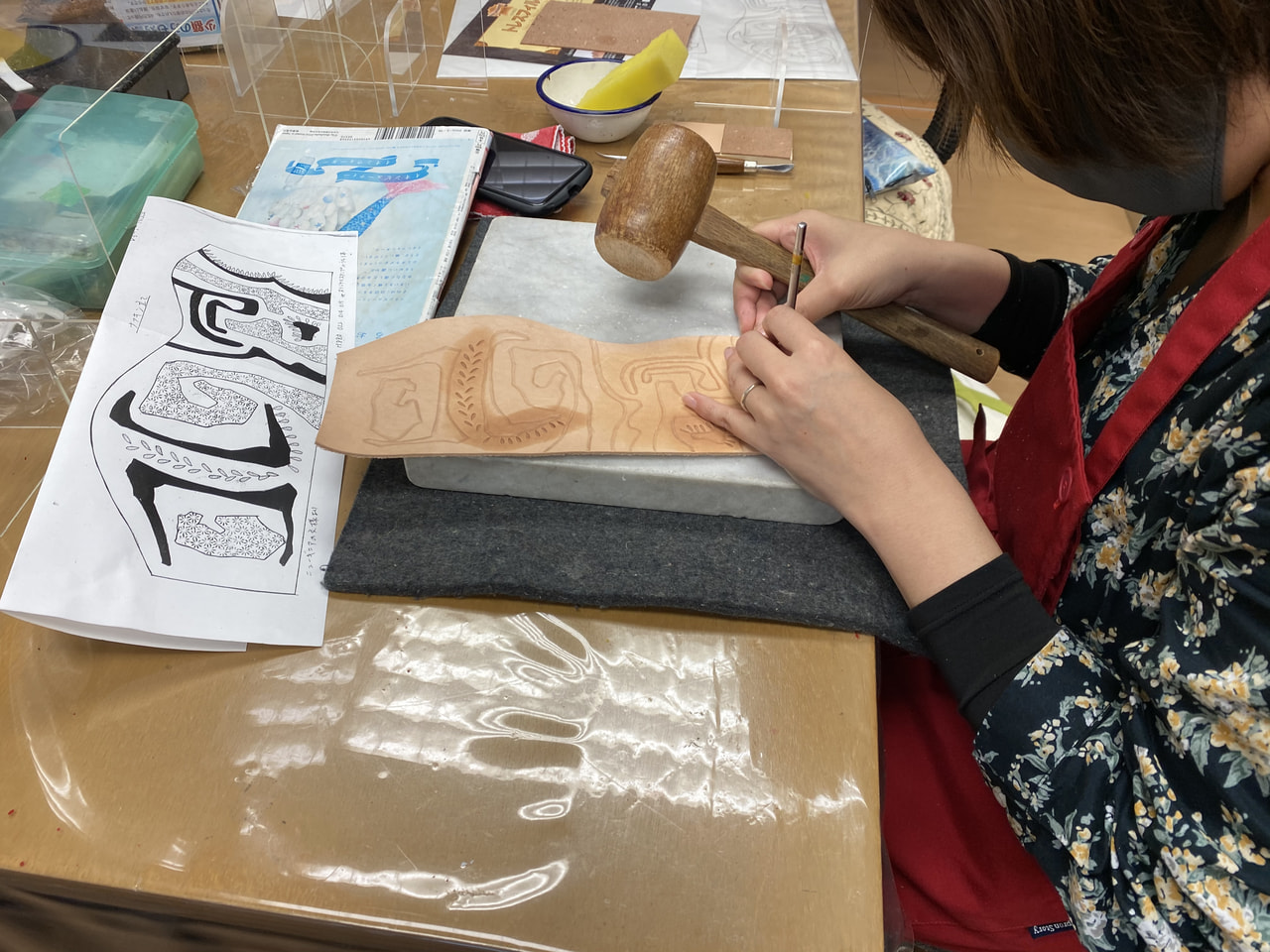 レザークラフト教室　木曜クラス　4月２回目