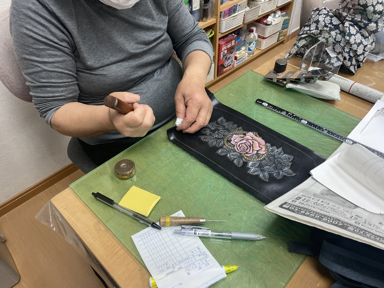 レザークラフト教室　水曜クラス5月１回目