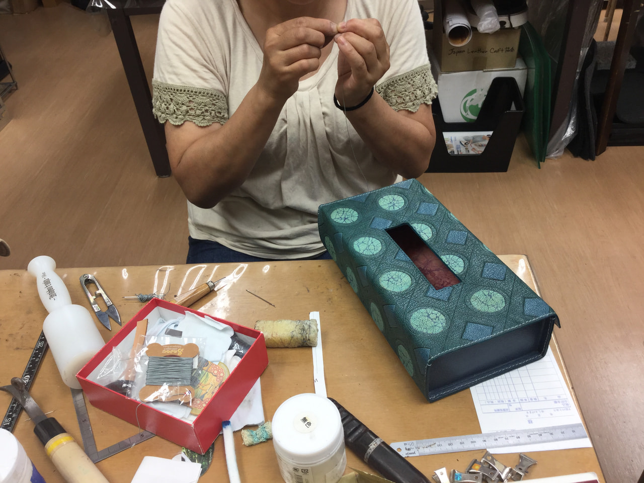 レザークラフト教室　１０月木曜１回目