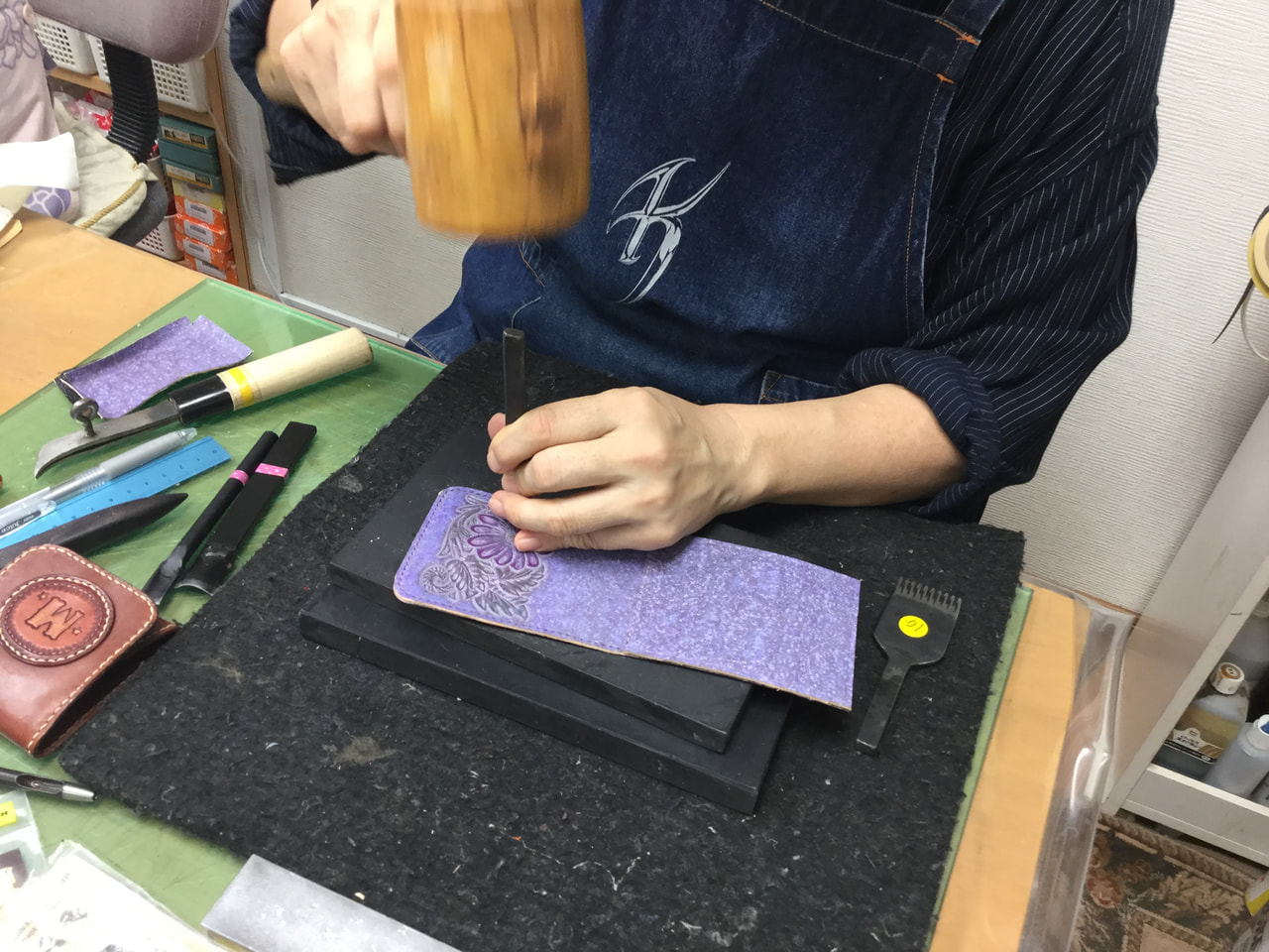 レザークラフト教室　水曜クラス11月１回目