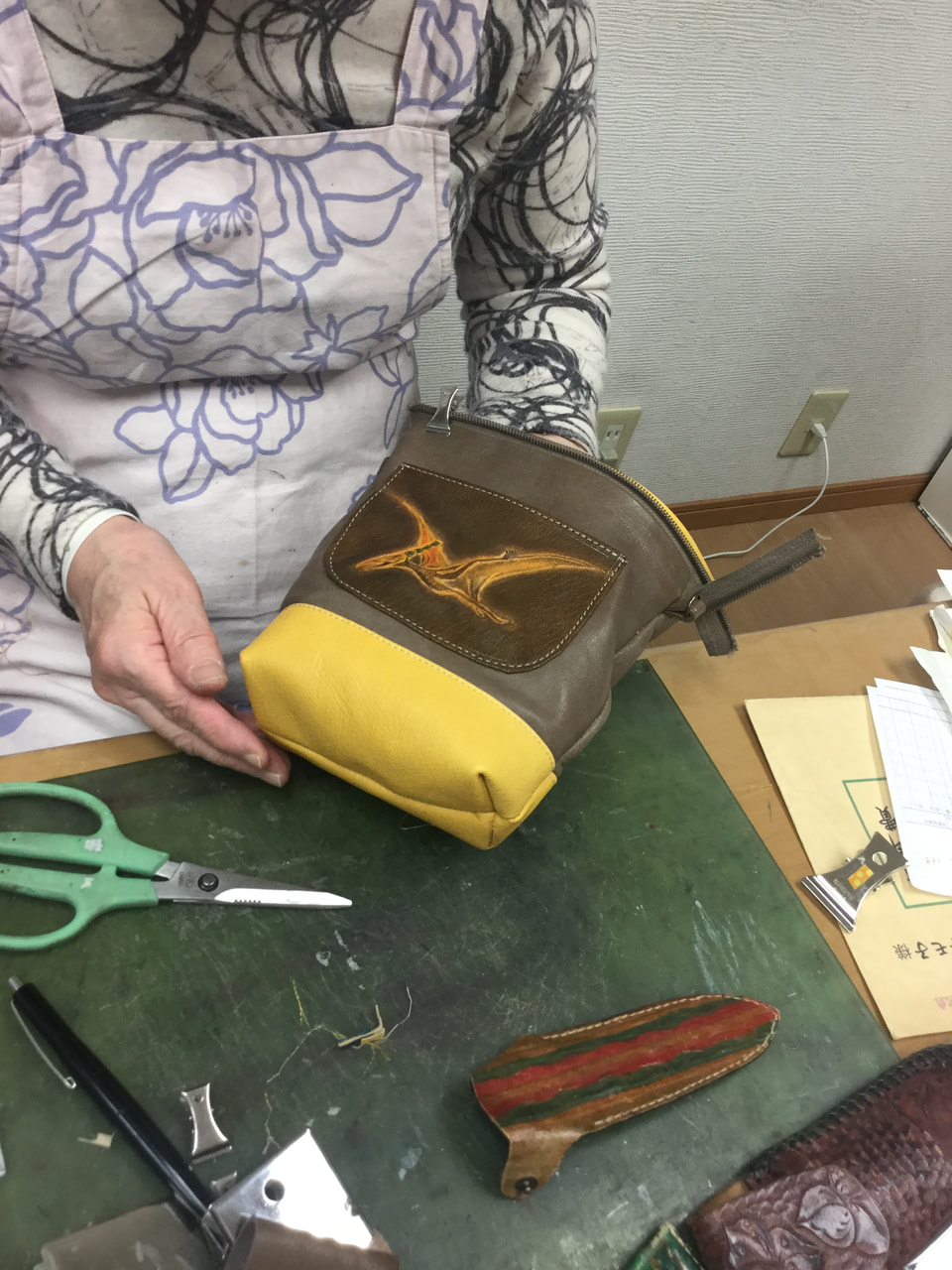 レザークラフト 教室　水曜クラス　12月2回目