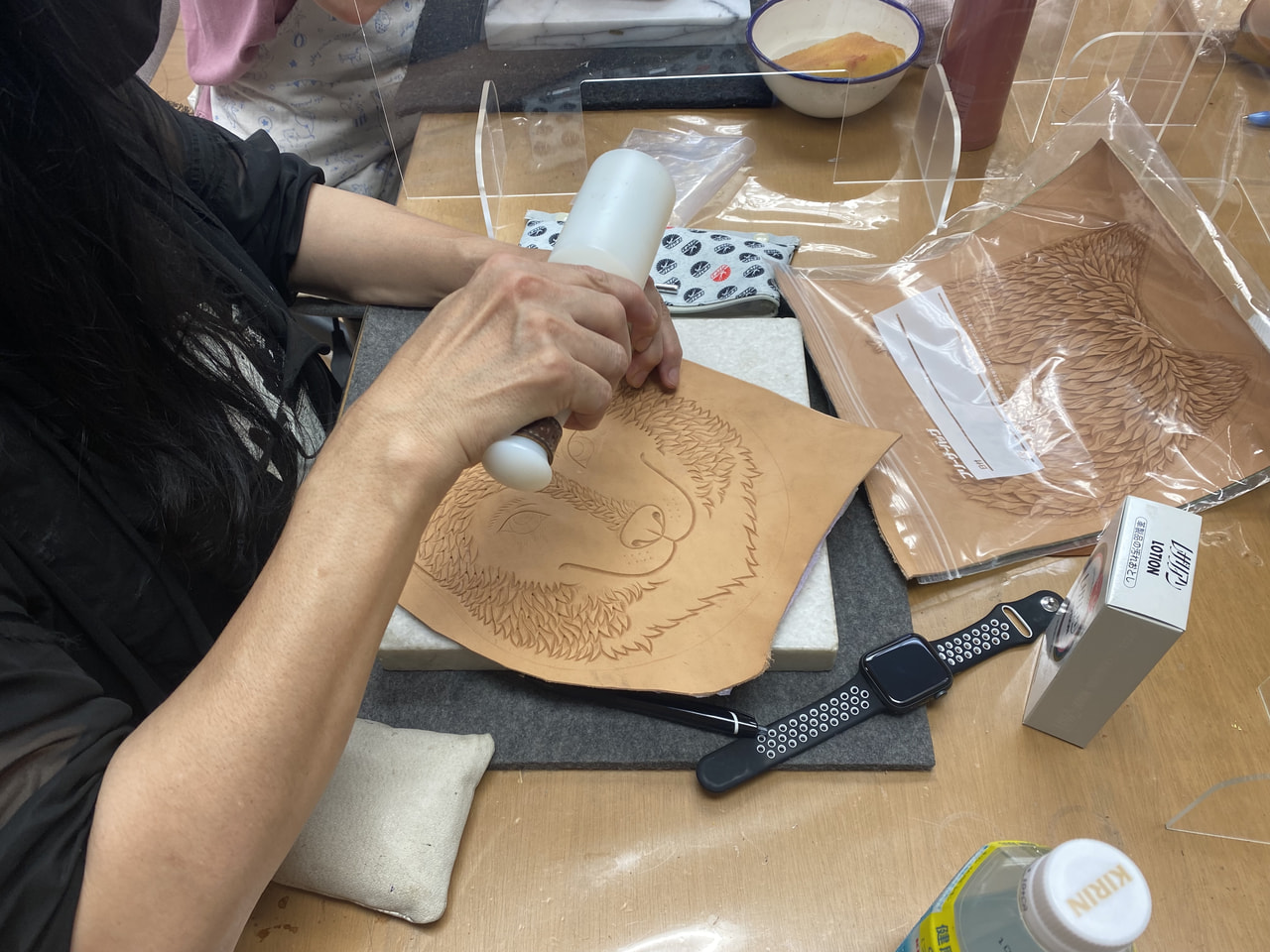 レザークラフト 教室　月曜クラス　8月２回目