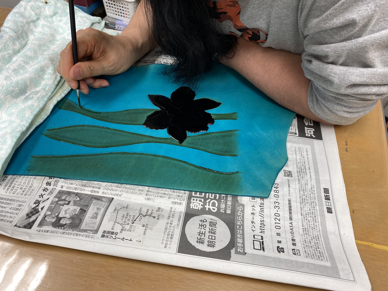 レザークラフト教室　ろうけつ染木曜クラス